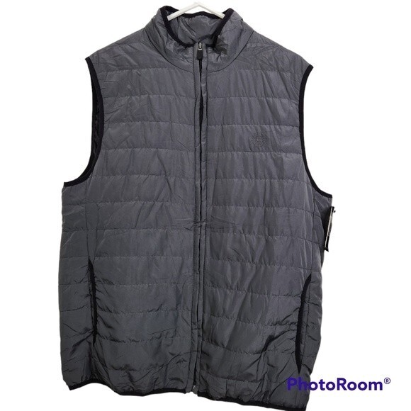 NEW Chaps Mens Lightweight Packable Navy Grey Vest With Bag Size Large - Picture 1 of 9